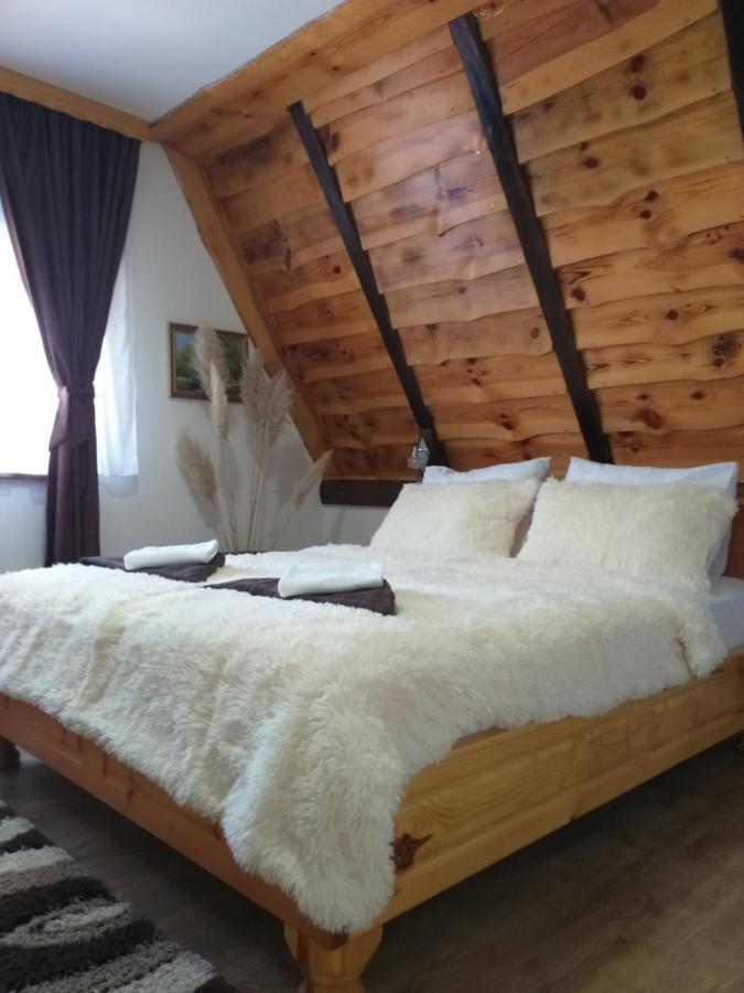 Rustic Lodge Plitvice 1 Plitvička Jezera Exterior foto